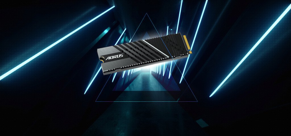 Ra mắt GIGABYTE AORUS Gen4 7000s – SSD PCIe 4.0 NVMe