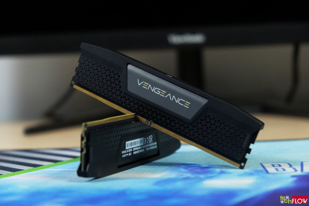 Bóc hộp kit bộ nhớ Corsair Vengeance DDR5-5200MHz 32GB (16GB x 2)