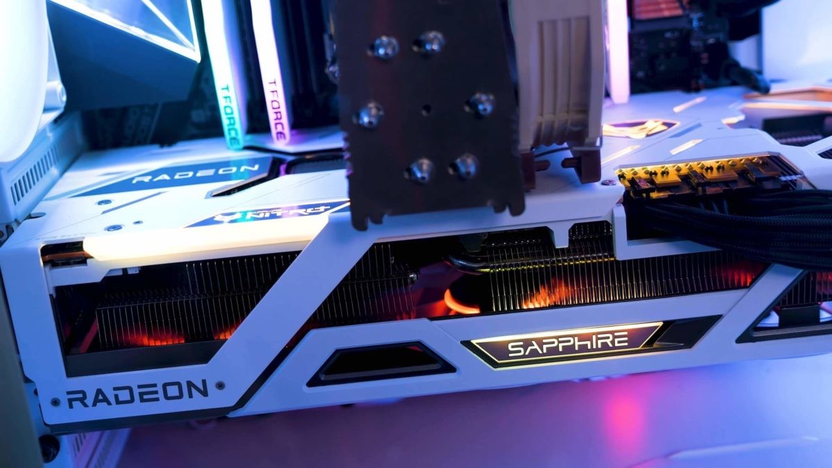 AMD Radeon RX 6950 XT Review 1