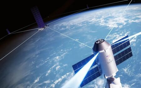 Starlink công bố giá Internet vệ tinh tại Việt Nam, mở đăng ký trước với giá từ 1,7 triệu đồng/tháng