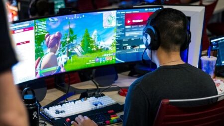 Từ 1/7, mua bán vật phẩm ảo trong game có thể bị phạt tới 3 triệu đồng